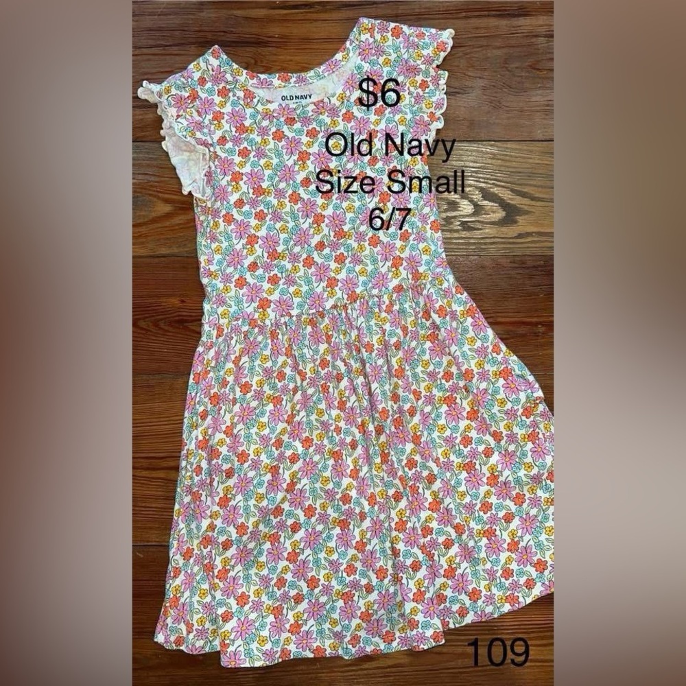 Old Navy Floral Dress